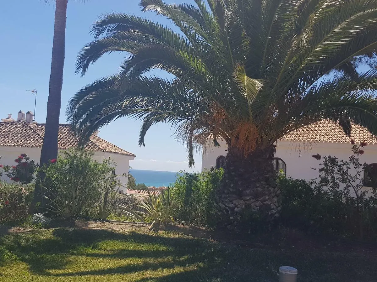 Duquesa Suites Golf And Gardens Manilva Apartment